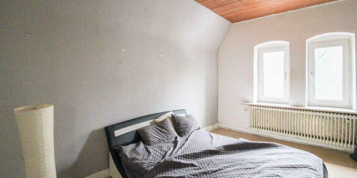Doppelhaushälfte Duisburg Hochemmerich - 5 Zimmer, 100 m&sup2;, 249.000&euro; | Angebot:25717990