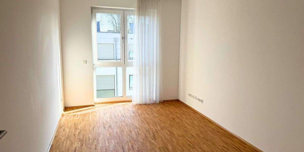 Etagenwohnung Düsseldorf Oberkassel - 4 Zimmer, 107 m&sup2;, 860.000&euro; | Angebot:25667936