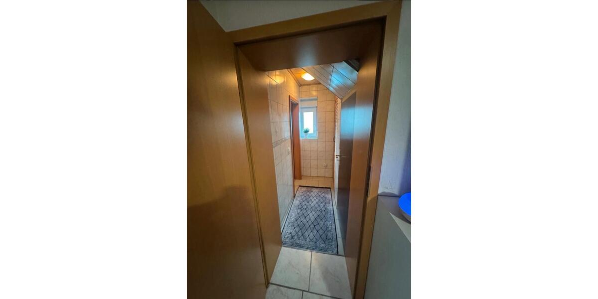 Reihenhaus Duisburg Rheinhausen - 4.5 Zimmer, 128 m&sup2;, 260.000&euro; | Angebot:27231415