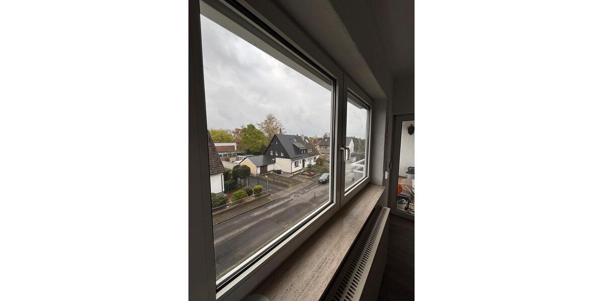 Etagenwohnung Langenfeld (Rheinland) - 3 Zimmer, 66 m&sup2;, 1.100&euro; | Angebot:26031704