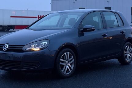 VW Golf 147.600 km 6.990 &euro; Krefeld 47804