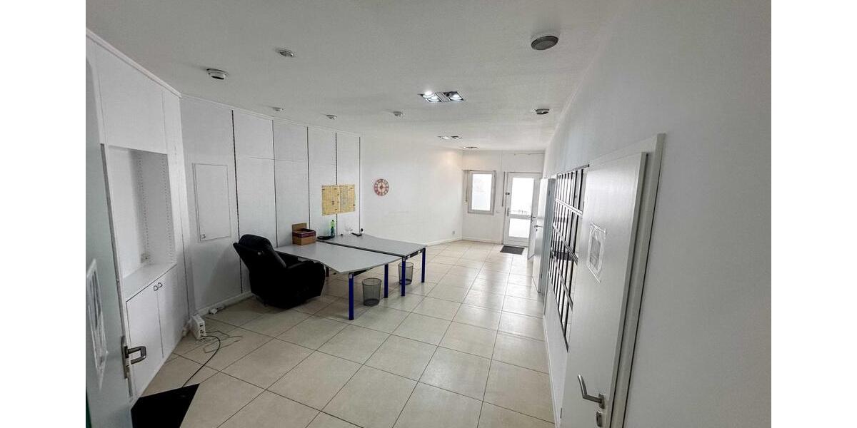 Gewerbeobjekt Duisburg - 2.440&euro; | Angebot:25524530