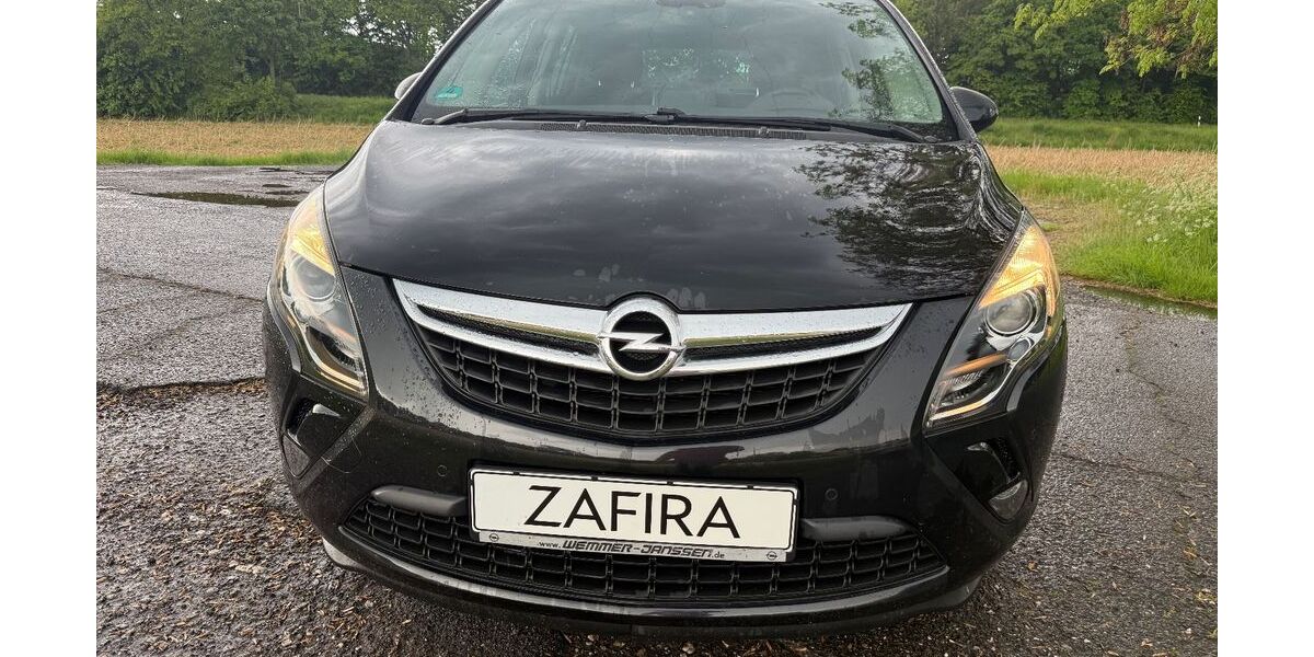Opel Zafira Tourer 146.000 km 7.950 &euro; Neukirchen-Vluyn (bei Duisburg) 47506