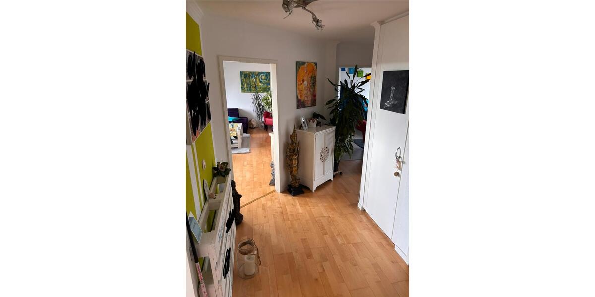 Dachgeschoßwohnung Hilden - 3 Zimmer, 77 m&sup2;, 259.000&euro; | Angebot:26538028