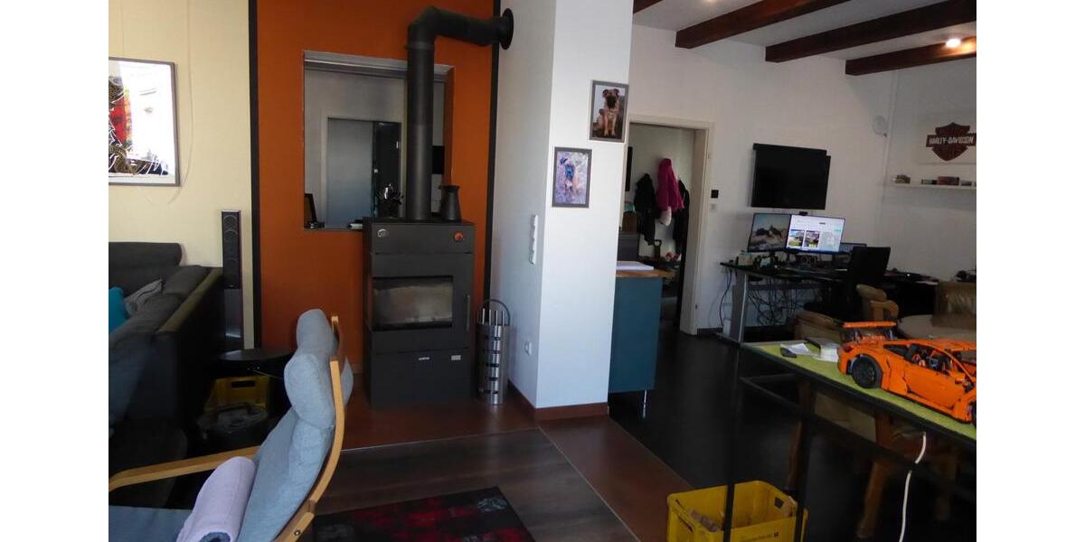 Etagenwohnung Duisburg Mittelmeiderich - 4 Zimmer, 125 m&sup2;, 1.150&euro; | Angebot:26621370