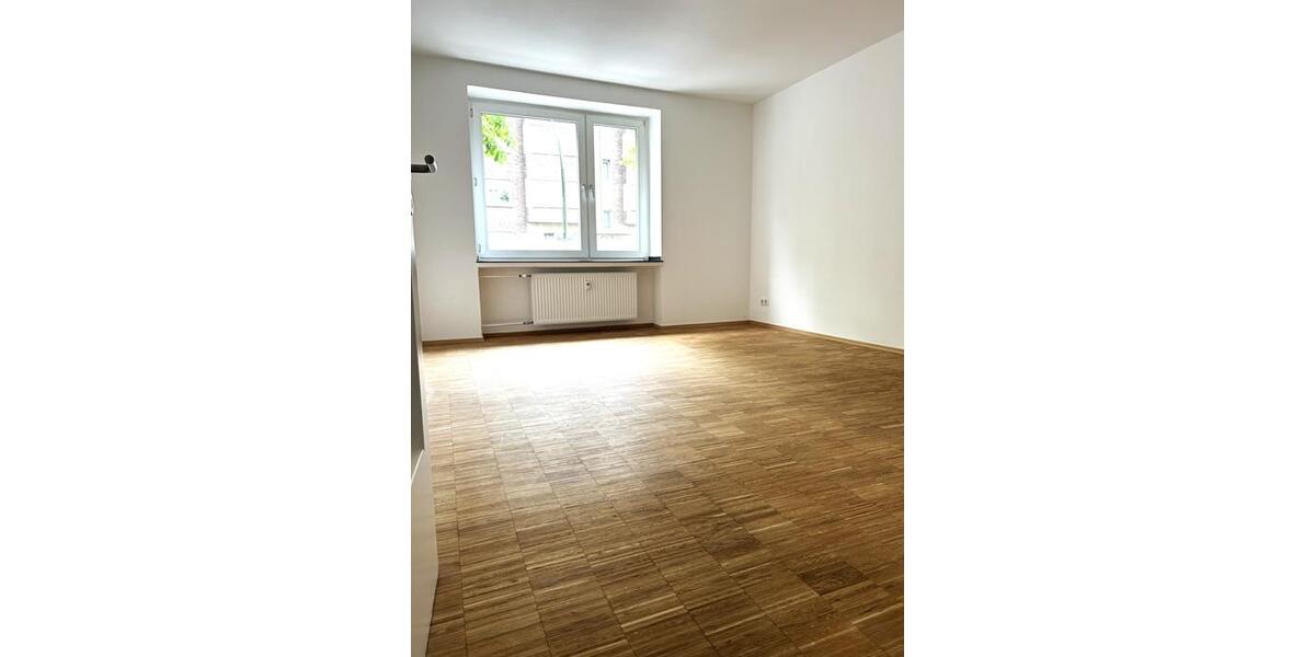 Etagenwohnung Düsseldorf Stadtbezirk 3 - 3 Zimmer, 97 m&sup2;, 1.290&euro; | Angebot:26679305