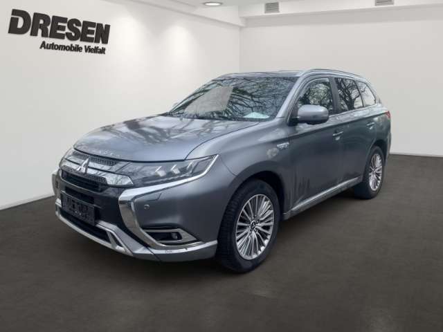Mitsubishi Outlander 47.000 km 21.990 &euro; Neuss 41464