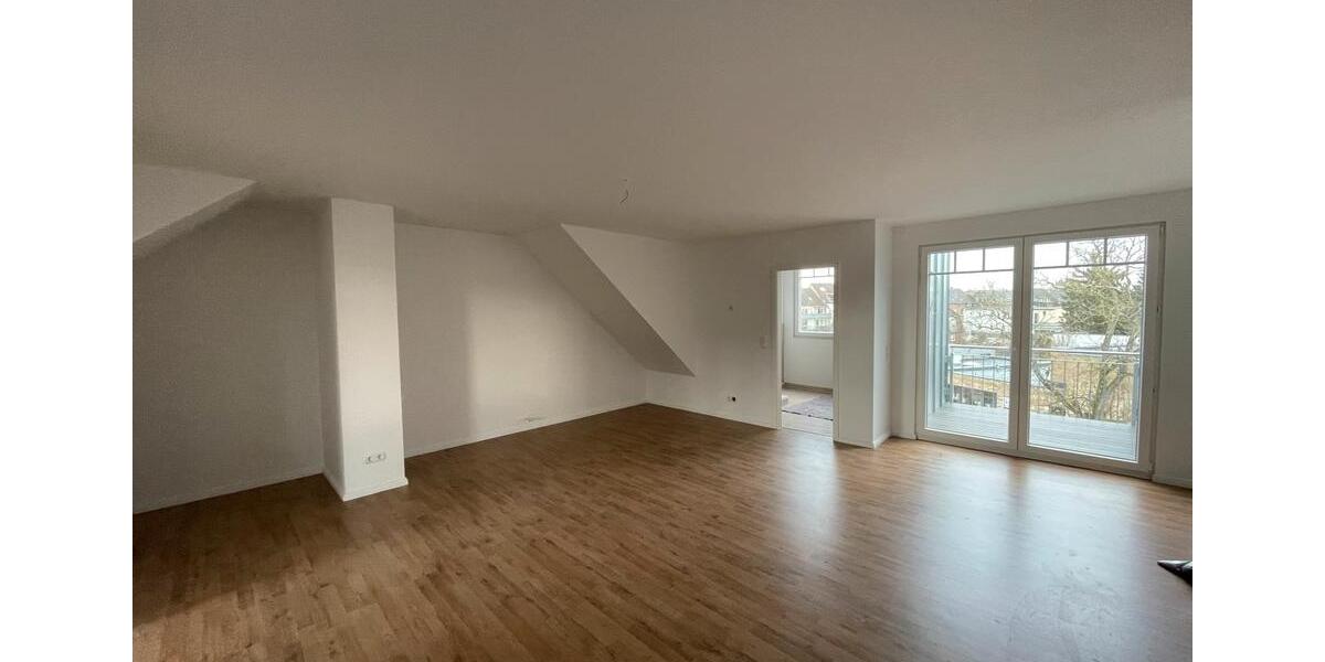 Dachgeschoßwohnung Neuss Augustinusviertel - 2 Zimmer, 90 m&sup2;, 1.000&euro; | Angebot:26648867