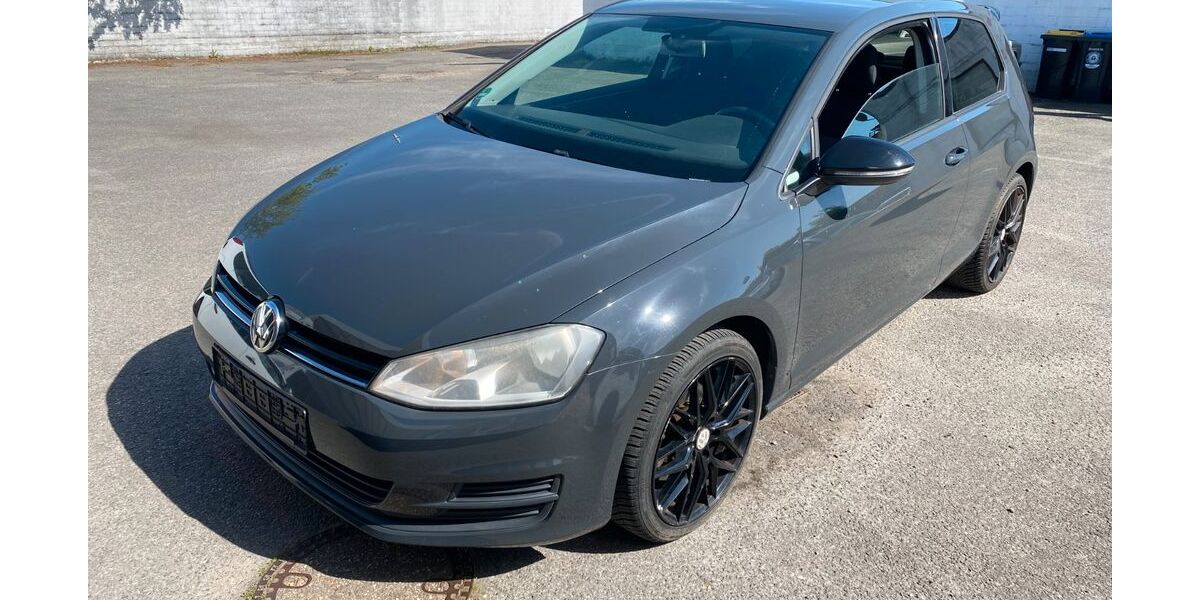 VW Golf 88.000 km 5.999 &euro; Monheim 40789