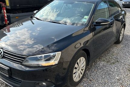 VW Jetta 360.330 km 3.490 &euro; Mönchengladbach 41063