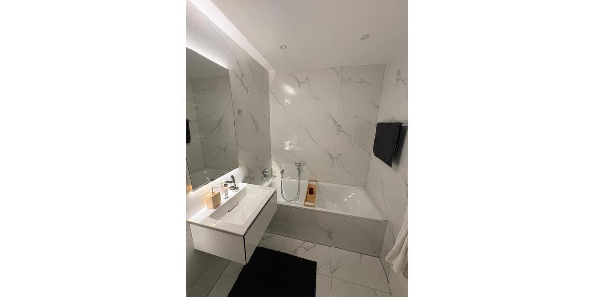 Maisonettenwohnung Düsseldorf Niederkassel - 3 Zimmer, 120 m&sup2;, 2.600&euro; | Angebot:26651781