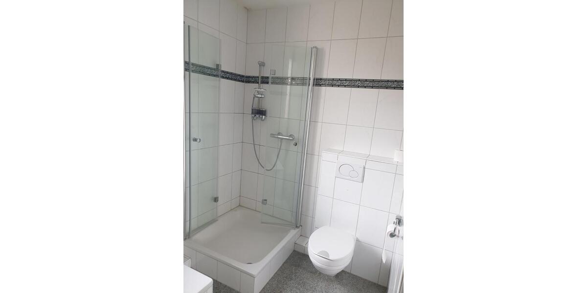 Etagenwohnung Langenfeld (Rheinland) - 3 Zimmer, 95 m&sup2;, 365.000&euro; | Angebot:25839539