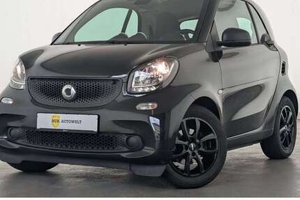 Smart forTwo 58.150 km 8.760 &euro; Düsseldorf 40599