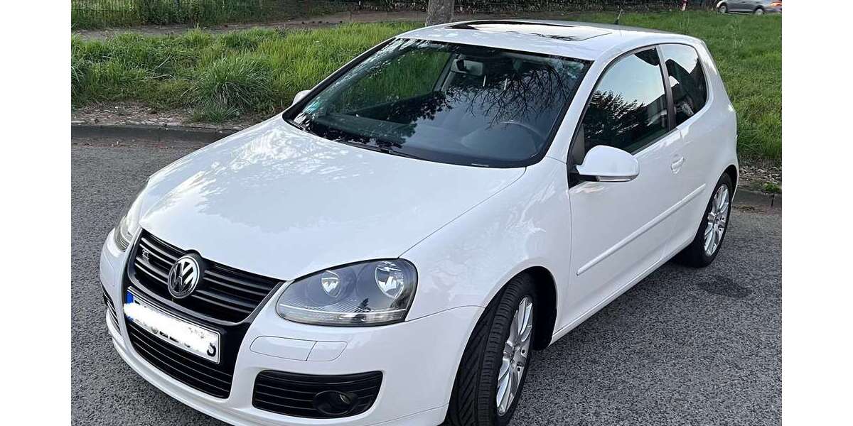 VW Golf 122.000 km 6.990 &euro; Kaarst 41564
