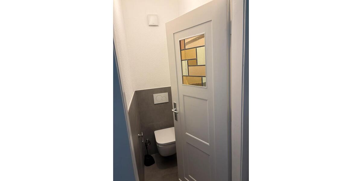 Etagenwohnung Mönchengladbach Nord - 5 Zimmer, 145 m&sup2;, 1.800&euro; | Angebot:26110144