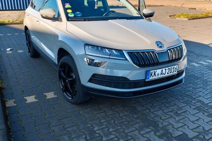 Skoda Karoq 90.000 km 20.900 &euro; Nettetal 41334