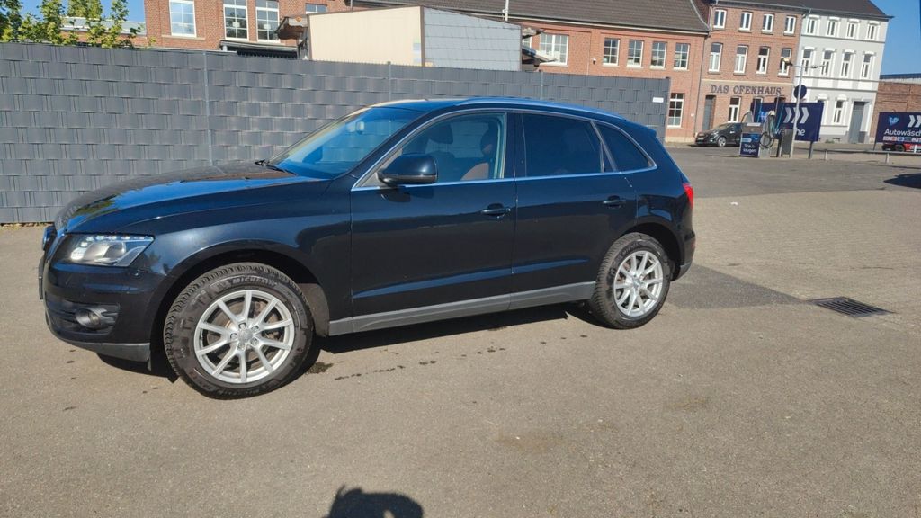 Audi Q5 230.000 km 9.250 &euro; Viersen 41747
