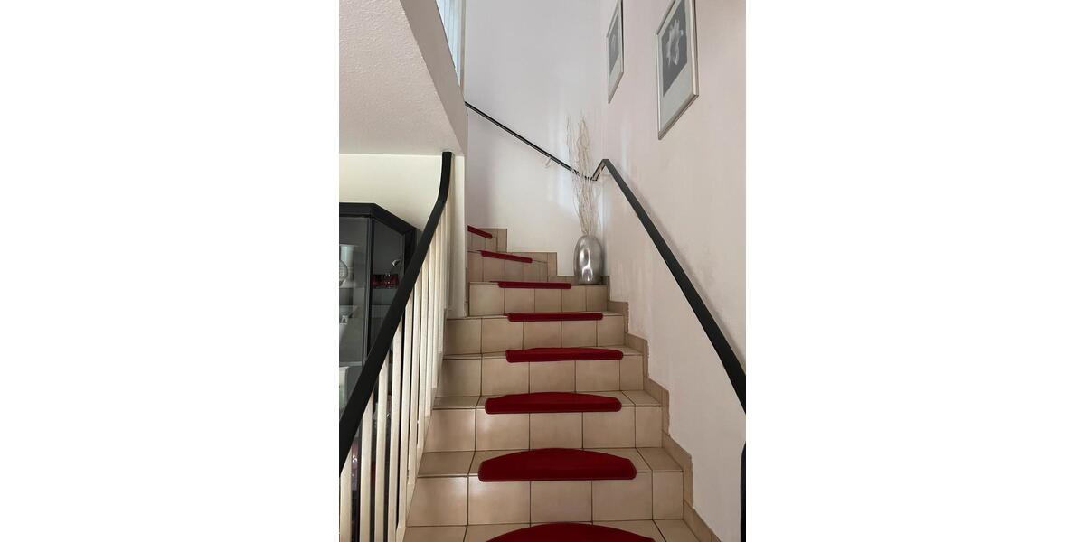 Reihenhaus Krefeld Hülser Berg - 3 Zimmer, 167 m&sup2;, 298.000&euro; | Angebot:26641476