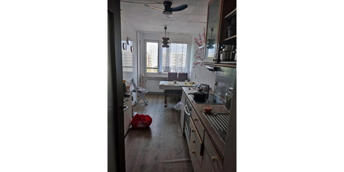 Etagenwohnung Duisburg Essenberg - 3 Zimmer, 84 m&sup2;, 65.000&euro; | Angebot:27630516