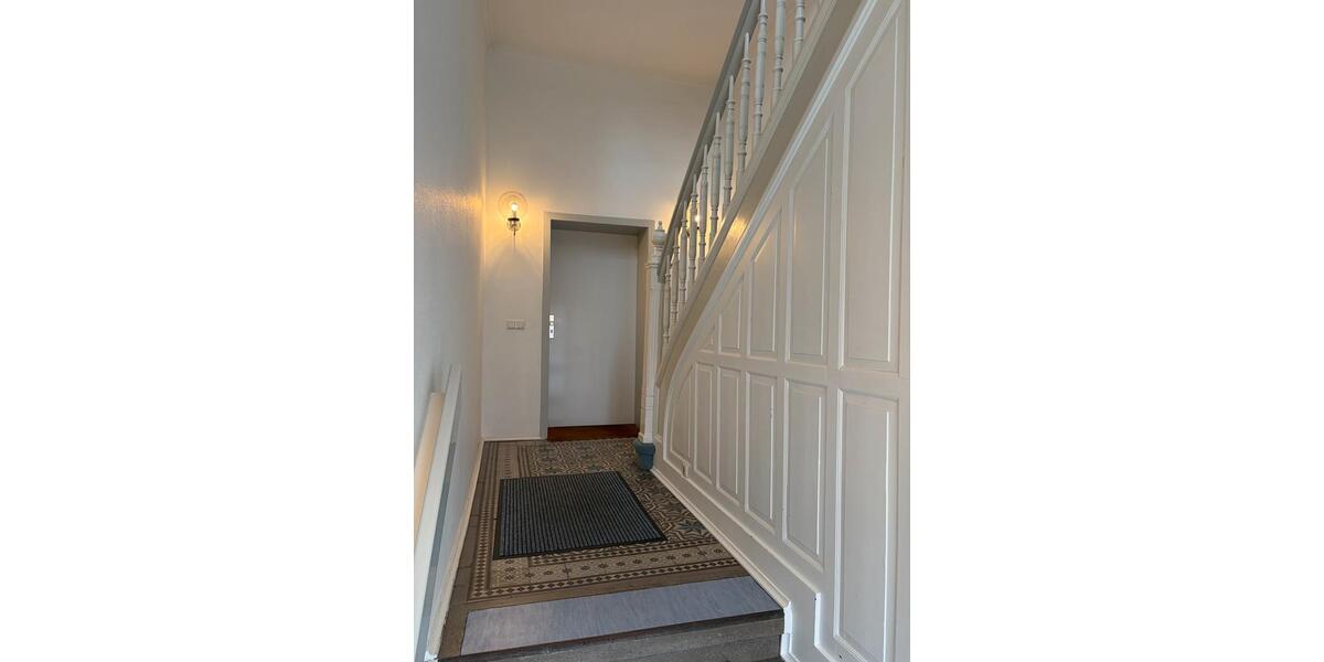 Maisonettenwohnung Düsseldorf Niederkassel - 3 Zimmer, 120 m&sup2;, 2.600&euro; | Angebot:26651781