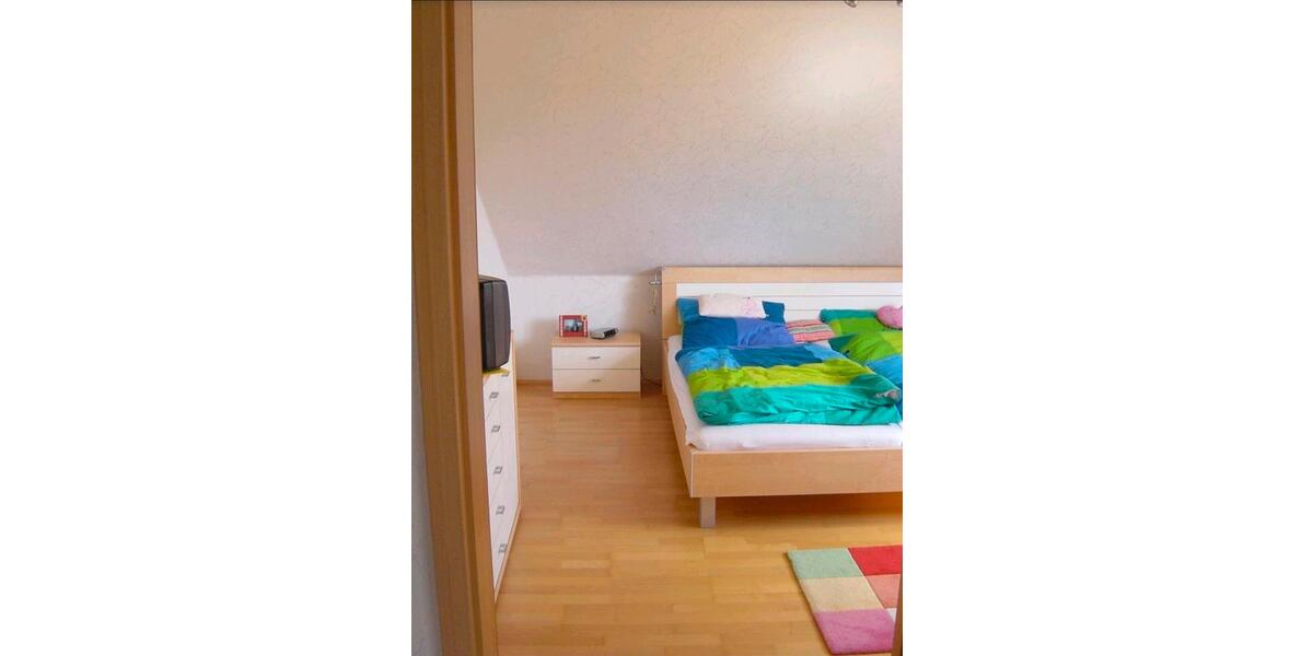 Dachgeschoßwohnung Oberhausen Alstaden - 3.5 Zimmer, 68 m&sup2;, 149.500&euro; | Angebot:25810230