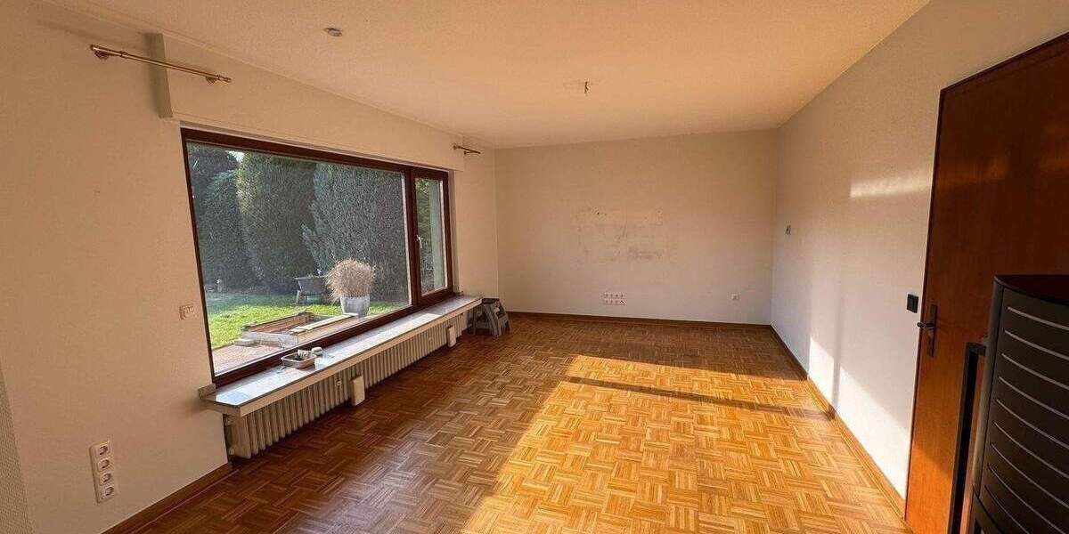 Einfamilienhaus Mönchengladbach Wickrathberg - 7 Zimmer, 159 m&sup2;, 449.000&euro; | Angebot:25796281