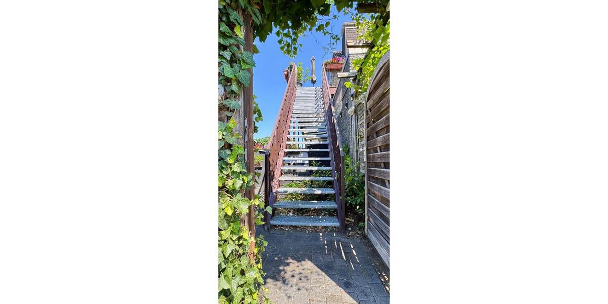 Maisonettenwohnung Krefeld Hülser Berg - 5 Zimmer, 105 m&sup2;, 1.180&euro; | Angebot:25947682