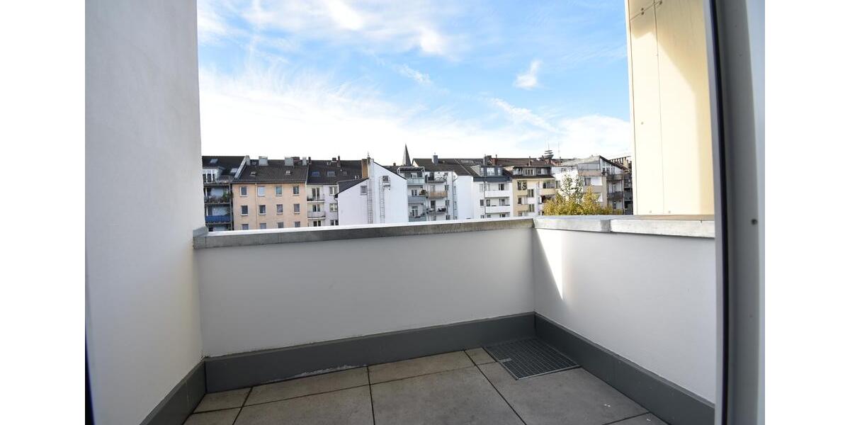 Etagenwohnung Düsseldorf Stadtbezirk 3 - 2 Zimmer, 61 m&sup2;, 1.045&euro; | Angebot:23782491