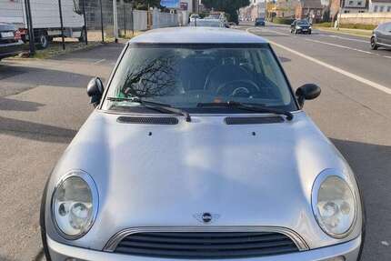 Mini One 166.000 km 900 &euro; Neuwerk (Mönchengladbach) 41066