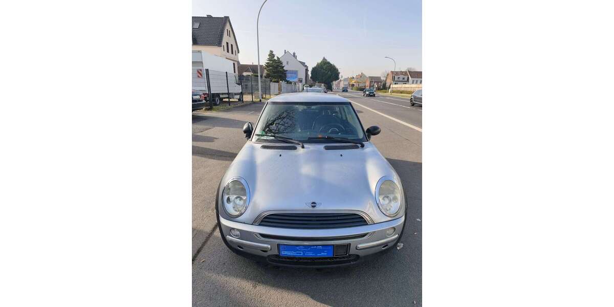 Mini One 166.000 km 900 &euro; Neuwerk (Mönchengladbach) 41066