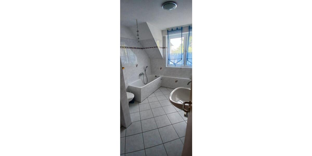 Maisonettenwohnung Krefeld Fischeln - 4 Zimmer, 110 m&sup2;, 985&euro; | Angebot:26623806