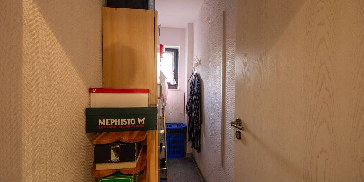 Mehrfamilienhaus, Wohnhaus Krefeld Uerdingen - 8 Zimmer, 189 m&sup2;, 475.000&euro; | Angebot:26695172