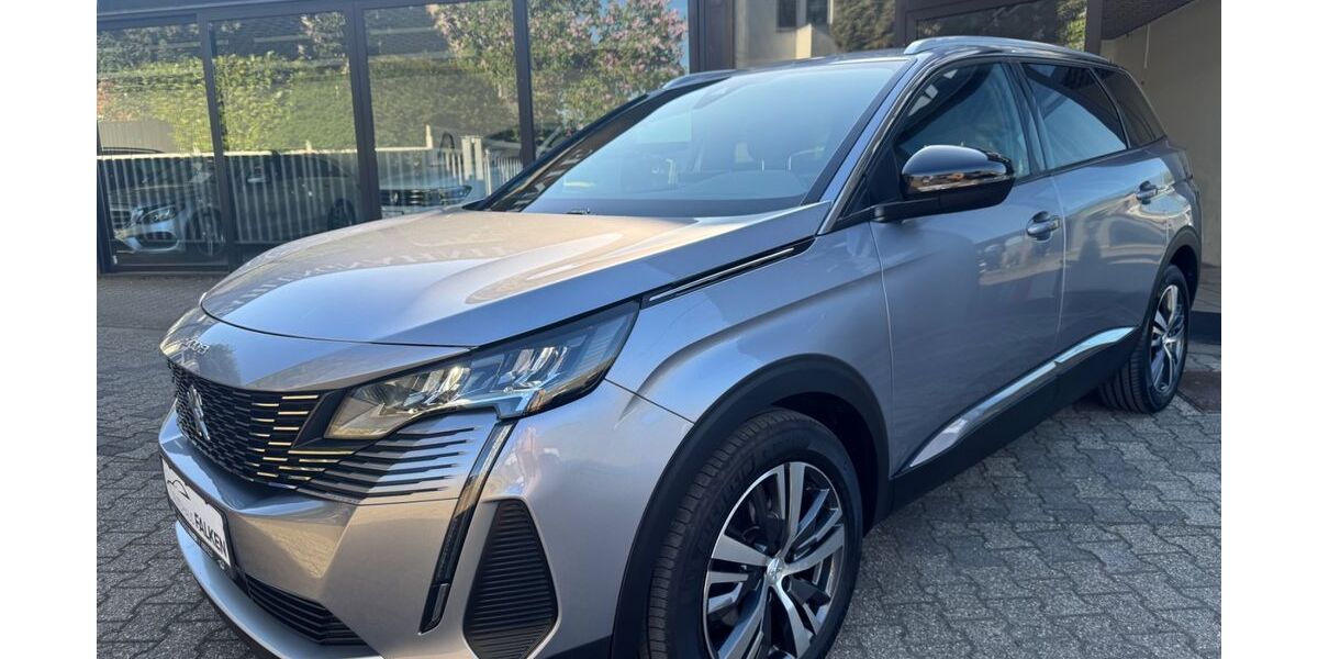 Peugeot 5008 61.915 km 23.880 &euro; Krefeld 47799