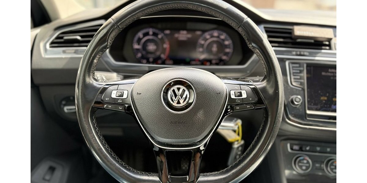 VW Tiguan R-Line / 4Motion / Navi / Leder / PANO 210.000 km 17.890 &euro; Mönchengladbach 41066