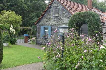 Haus Mülheim an der Ruhr Linksruhr - 4.5 Zimmer, 100 m&sup2;, 385.000&euro; | Angebot:25370193