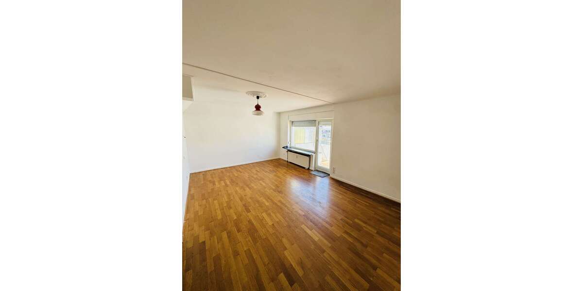 Etagenwohnung Krefeld Krefeld-Mitte - 2.5 Zimmer, 68 m&sup2;, 650&euro; | Angebot:26700033