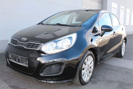 Kia Rio 152.600 km 2.790 &euro; Mönchengladbach 41066