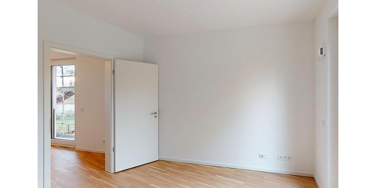 Etagenwohnung Düsseldorf Heerdt - 3 Zimmer, 93 m&sup2;, 1.486&euro; | Angebot:25917216