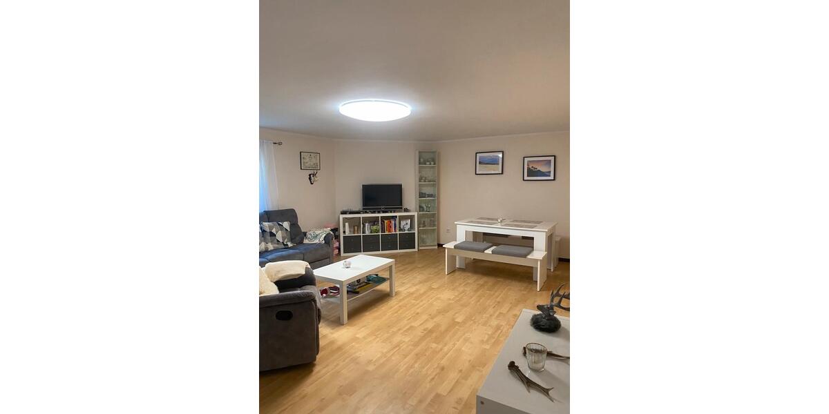 Etagenwohnung Langenfeld (Rheinland) - 2.5 Zimmer, 79 m&sup2;, 750&euro; | Angebot:26049839