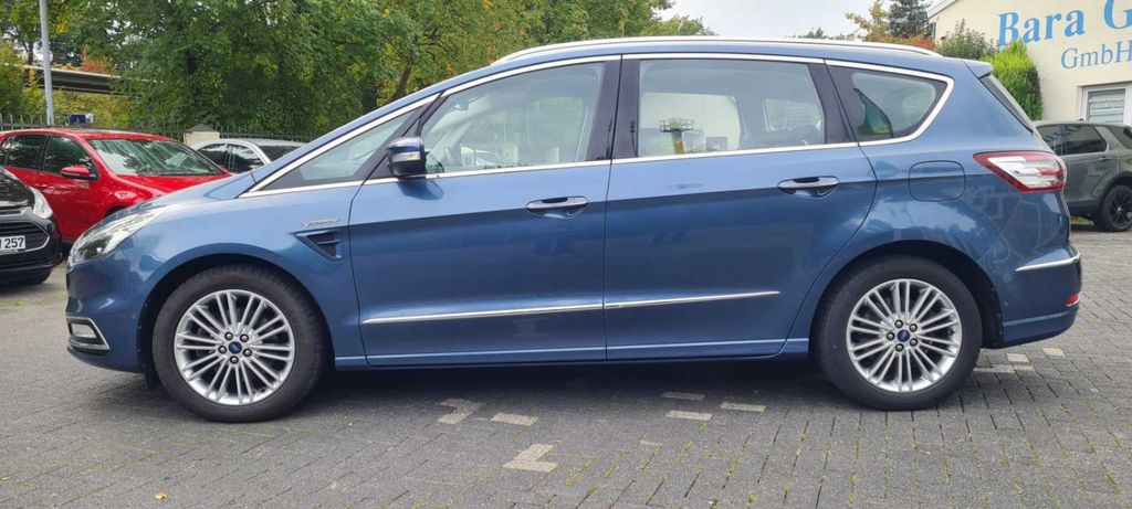Ford S-Max 100.000 km 19.900 &euro; Ratingen 40878
