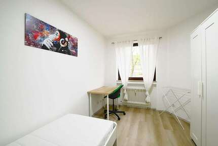 Zimmer Düsseldorf Wersten - 619&euro; | Angebot:25398437