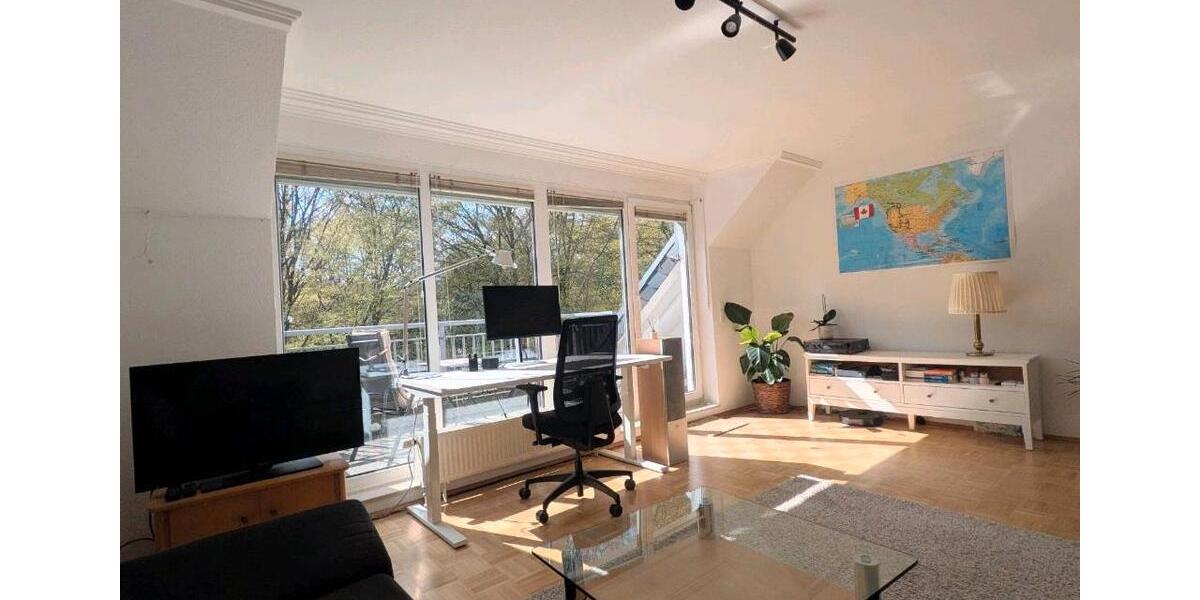 Etagenwohnung Düsseldorf Stadtbezirk 9 - 2 Zimmer, 67 m&sup2;, 1.250&euro; | Angebot:25922799