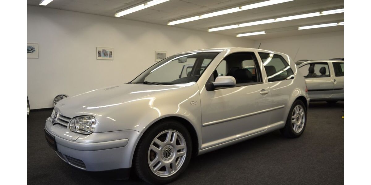 VW Golf 149.800 km 4.900 &euro; Mülheim-Speldorf 45478