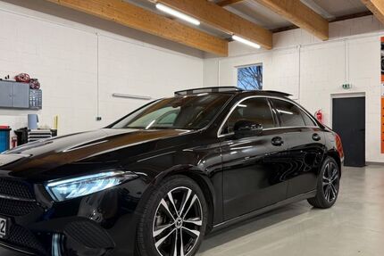 Mercedes-Benz A 180 28.035 km 25.950 &euro; Mönchengladbach 41199