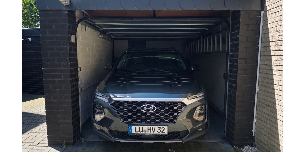 Hyundai SANTA FE 157.892 km 19.980 &euro; Mönchengladbach 41066
