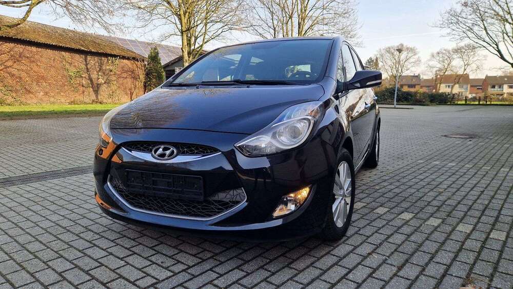 Hyundai iX20 129.356 km 5.450 &euro; Oberhausen 46149