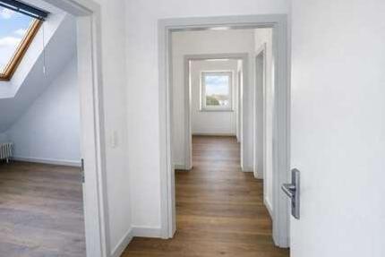 Wohnung Duisburg Angerhausen - 4 Zimmer, 85 m&sup2;, 930&euro; | Angebot:26040259