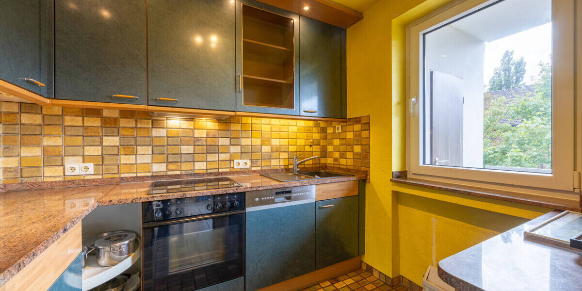 Etagenwohnung Düsseldorf Eller - 3 Zimmer, 75 m&sup2;, 295.000&euro; | Angebot:25687881