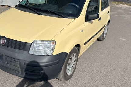 Fiat Panda 130.125 km 1.750 &euro; Moers 47443