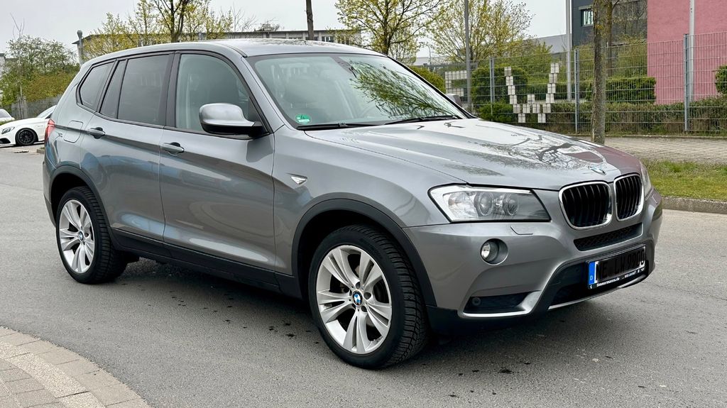 BMW X3 140.500 km 13.500 &euro; Neuss 41460